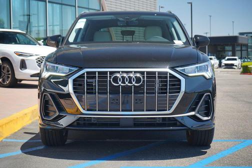 2025 Audi Q3 45 S line Premium Plus