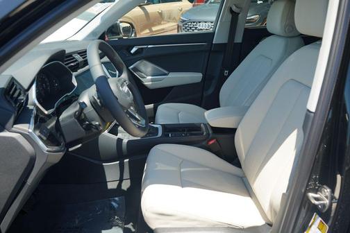2025 Audi Q3 45 S line Premium Plus