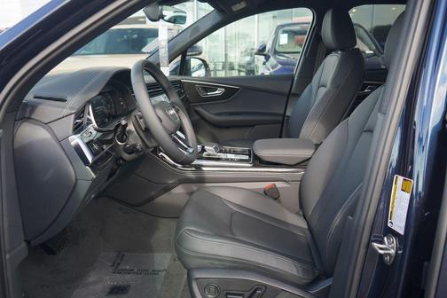 2026 Audi Q7 55 Premium Plus