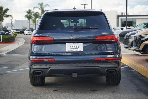 2026 Audi Q7 55 Premium Plus