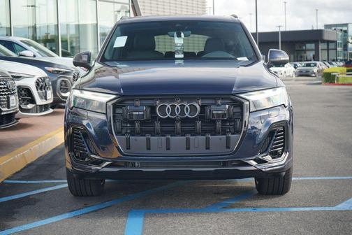 2026 Audi Q7 55 Premium Plus