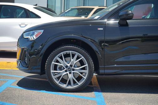 2025 Audi Q3 45 S line Premium Plus