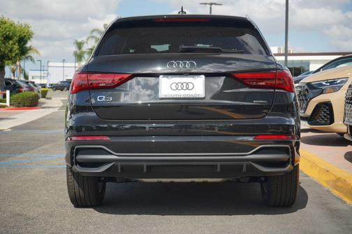 2025 Audi Q3 45 S line Premium Plus