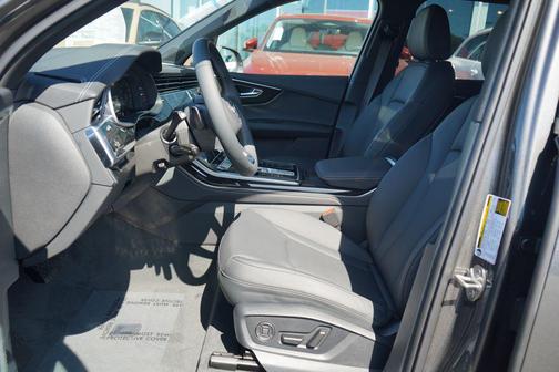 2026 Audi Q7 55 Premium Plus