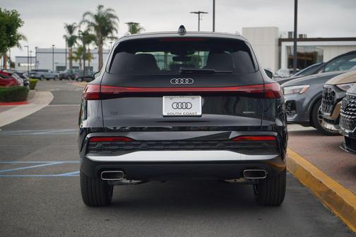 2025 Audi Q5 Premium Plus