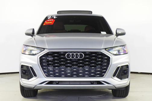 2022 Audi Q5 45 S line Premium Plus