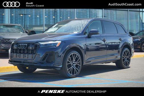 2025 Audi Q7 55 Premium Plus