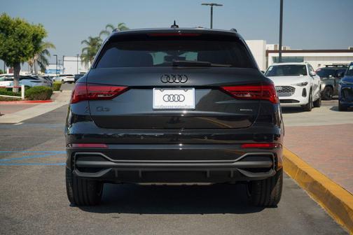 2025 Audi Q3 45 S line Premium Plus