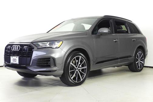 2022 Audi Q7 55 Premium Plus