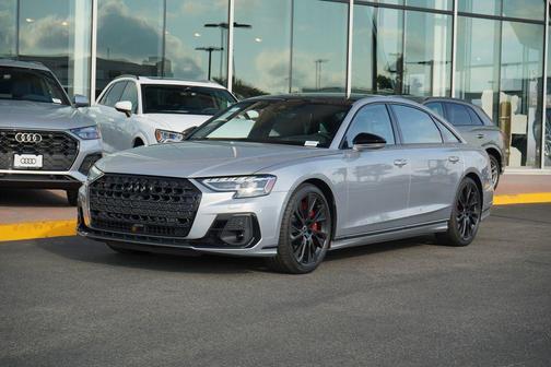 2025 Audi S8 4.0T