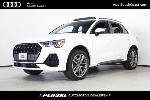 2023 Audi Q3 Premium 45 TFSI S line quattro Tiptronic