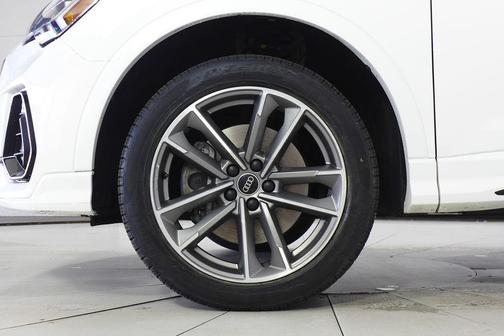 2023 Audi Q3 Premium 45 TFSI S line quattro Tiptronic