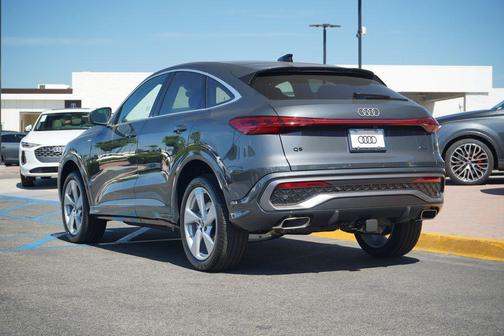 2025 Audi Q5 Sportback Premium Plus