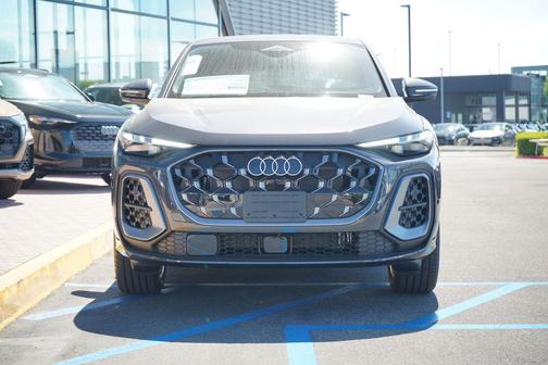 2025 Audi Q5 Sportback Premium Plus