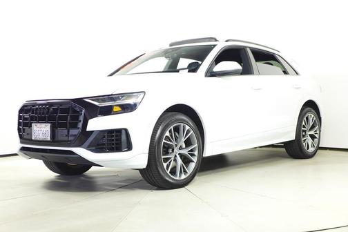 2020 Audi Q8 55 Premium