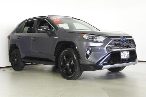 2021 Toyota RAV4 Hybrid SE