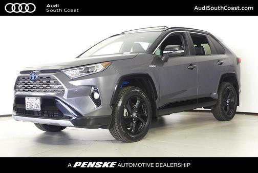 2021 Toyota RAV4 Hybrid SE