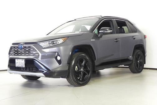 2021 Toyota RAV4 Hybrid SE
