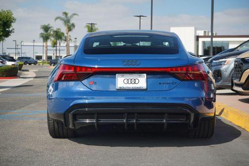 2026 Audi S e-tron GT Prestige quattro