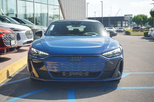 2026 Audi S e-tron GT Prestige quattro