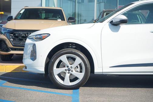 2025 Audi Q5 Prestige TFSI quattro S tronic