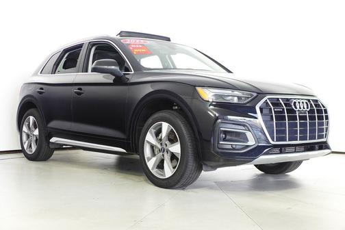 2023 Audi Q5 40 Premium Plus