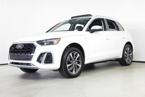 2022 Audi Q5 45 S line Premium