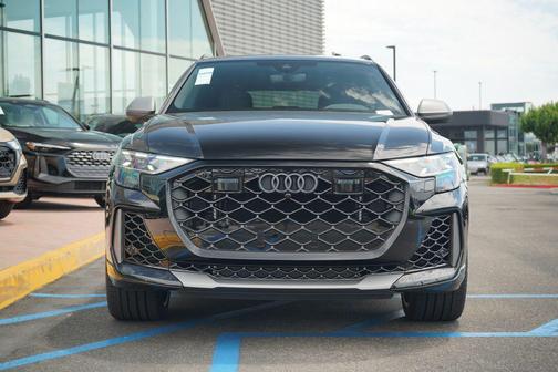 2025 Audi RS Q8 4.0T