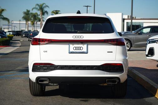 2025 Audi Q5 Premium TFSI quattro S tronic