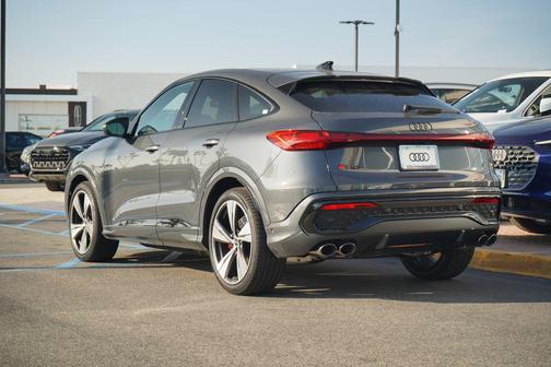2025 Audi SQ5 3.0T Prestige