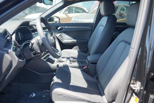 2025 Audi Q3 45 S line Premium Plus