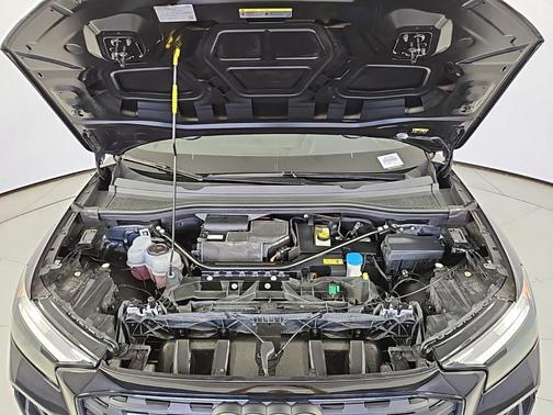 2024 Audi Q4 e-tron Premium 50 quattro