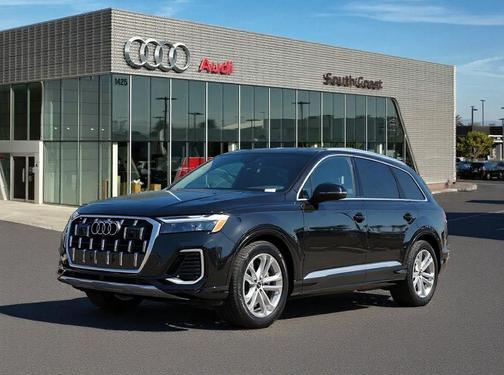 2026 Audi Q7 55 Premium Plus