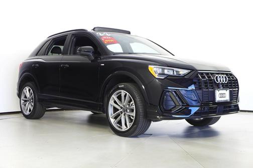2022 Audi Q3 45 S line Premium