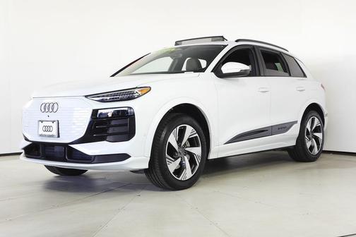 2025 Audi Q6 e-tron Premium Plus quattro