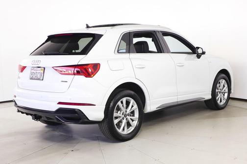 2022 Audi Q3 45 S line Premium Plus