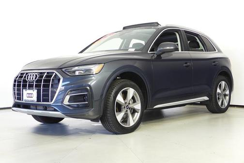 2023 Audi Q5 40 Premium Plus