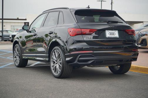2025 Audi Q3 45 S line Premium Plus