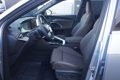 2025 Audi Q5 Prestige TFSI quattro S tronic
