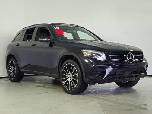 2019 Mercedes-Benz GLC 300 Base