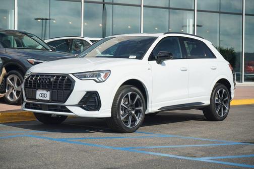 2025 Audi Q3 45 S line Premium Plus