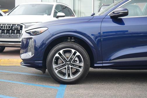 2025 Audi Q5 Premium Plus TFSI quattro S tronic