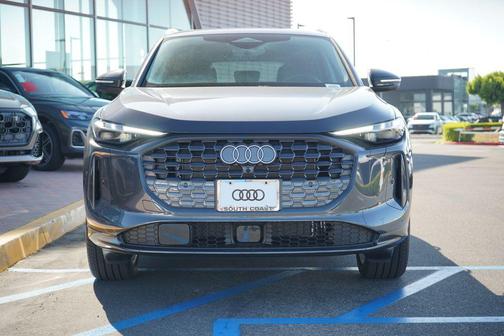 2025 Audi Q5 Premium Plus