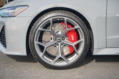 2025 Audi RS 7 4.0T Performance