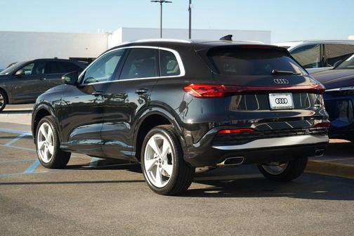 2025 Audi Q5 Premium Plus TFSI quattro S tronic