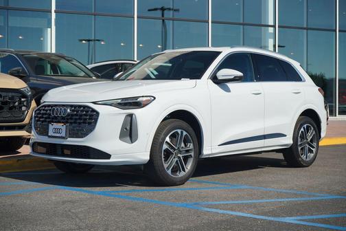 2025 Audi Q5 Premium Plus TFSI quattro S tronic