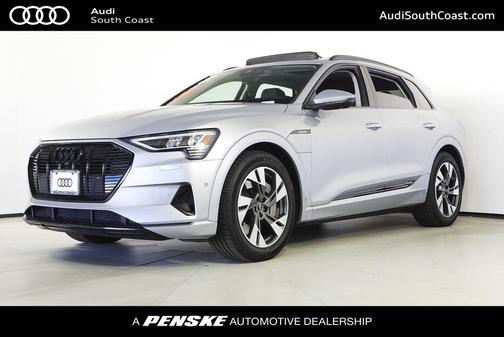 2022 Audi e-tron Premium