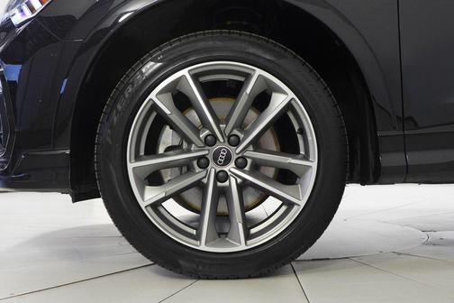 2023 Audi Q3 Premium 45 TFSI S line quattro Tiptronic