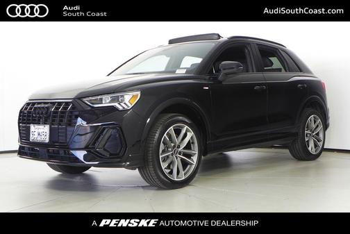 2023 Audi Q3 Premium 45 TFSI S line quattro Tiptronic