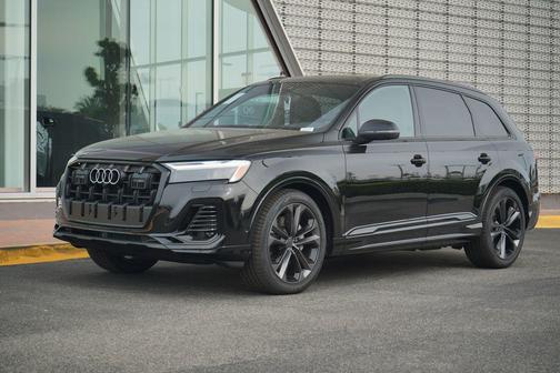 2026 Audi Q7 55 Premium Plus